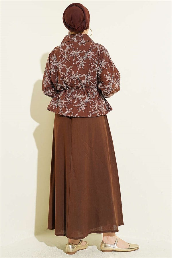 2 Piece Set with zippered floral skirt, coffee-colored.