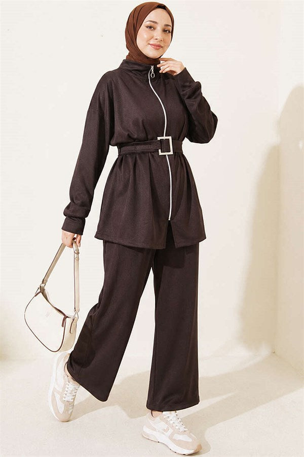 2 Piece Set with Zipper and Square Belt, Coffee