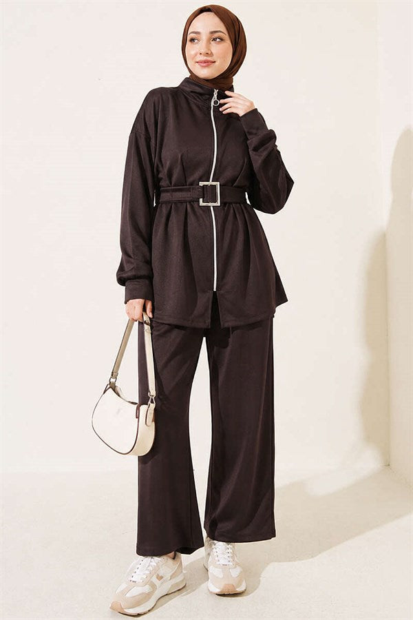 2 Piece Set with Zipper and Square Belt, Coffee