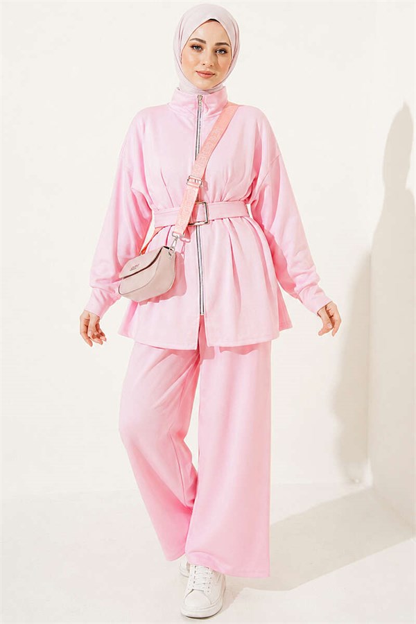 Pink Two-Piece Set with Zipper and Square Belt