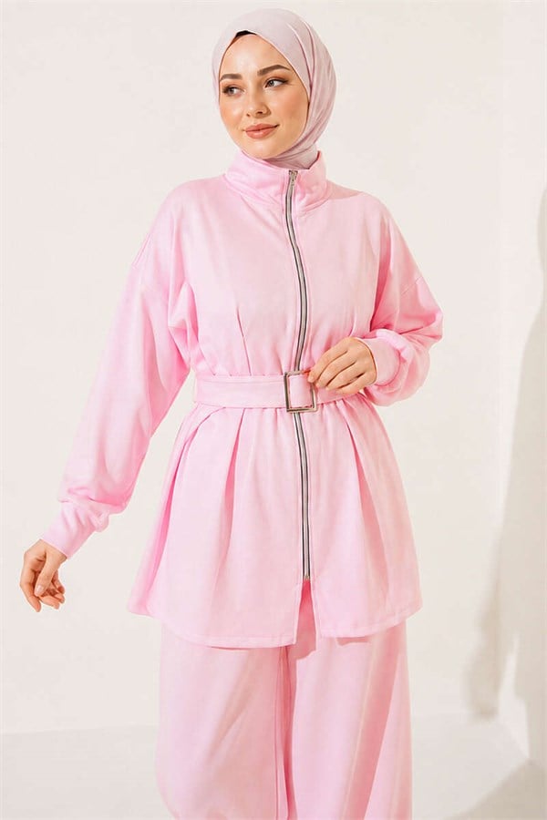 Pink Two-Piece Set with Zipper and Square Belt