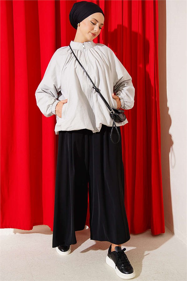Short Parachute Jacket with Zipper, Grey