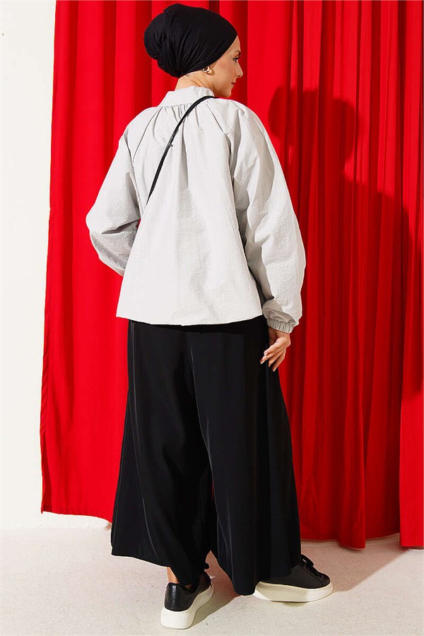 Short Parachute Jacket with Zipper, Grey