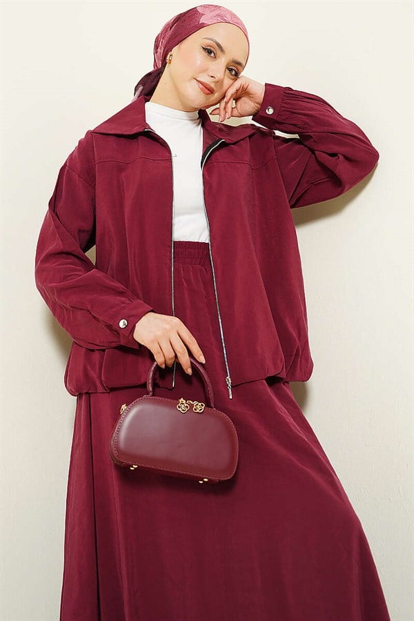 2 Piece Set with zippered modal skirt, burgundy.