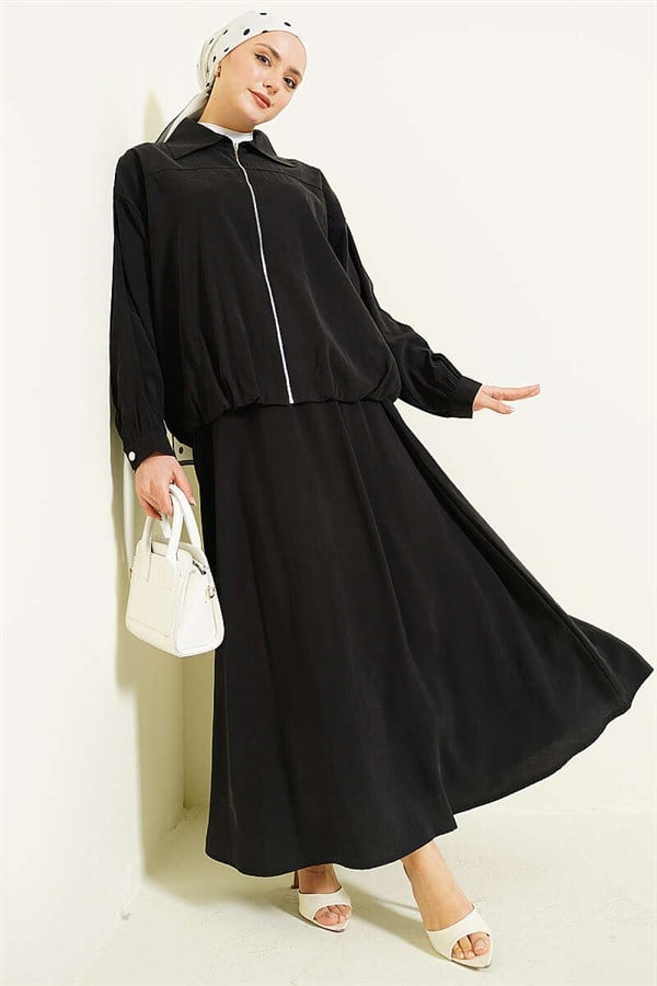 2 Piece Set with zippered modal skirt, black.