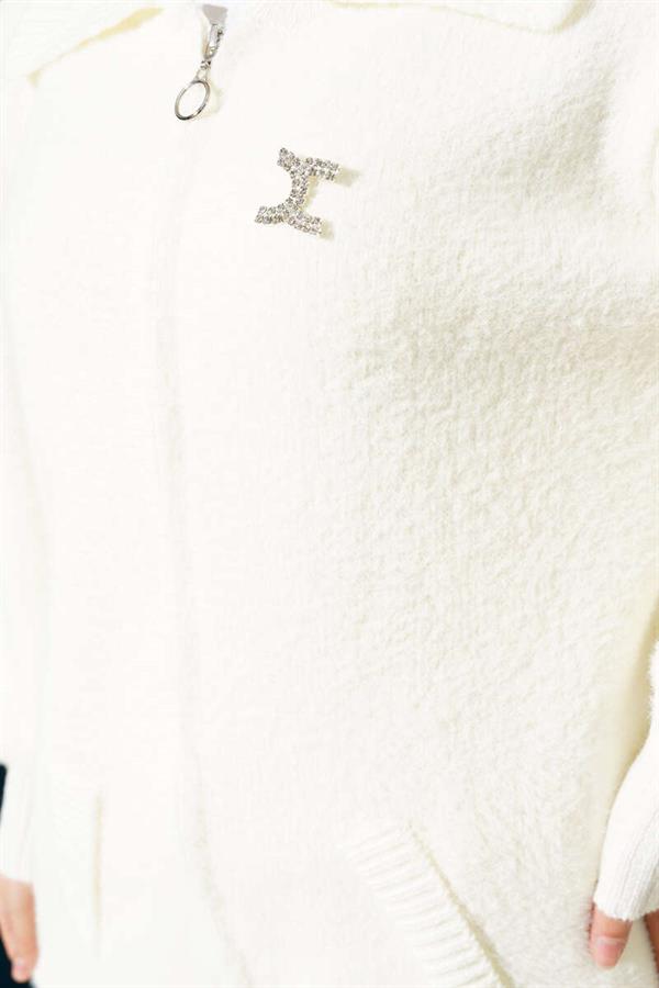 Zippered Bearded Knitted Cardigan Ecru