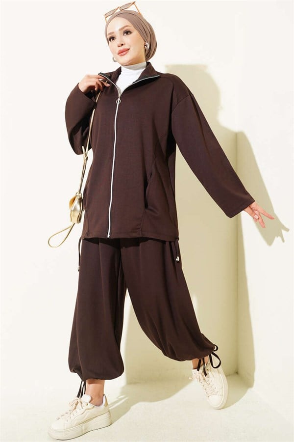 2 Piece Set with Zip-Up Trousers, Coffee Color