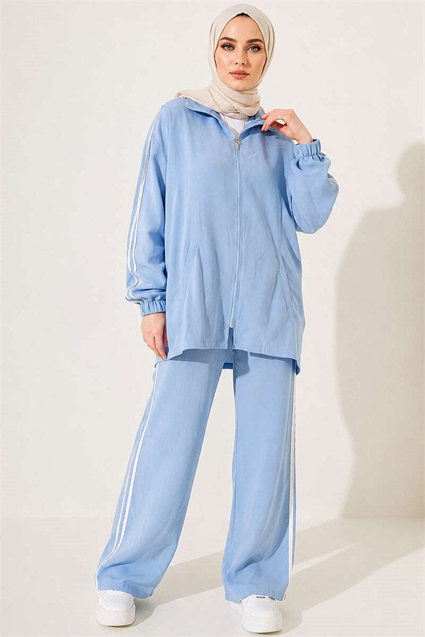 Two-Piece Set with Zipper and Stripe Detail, Blue