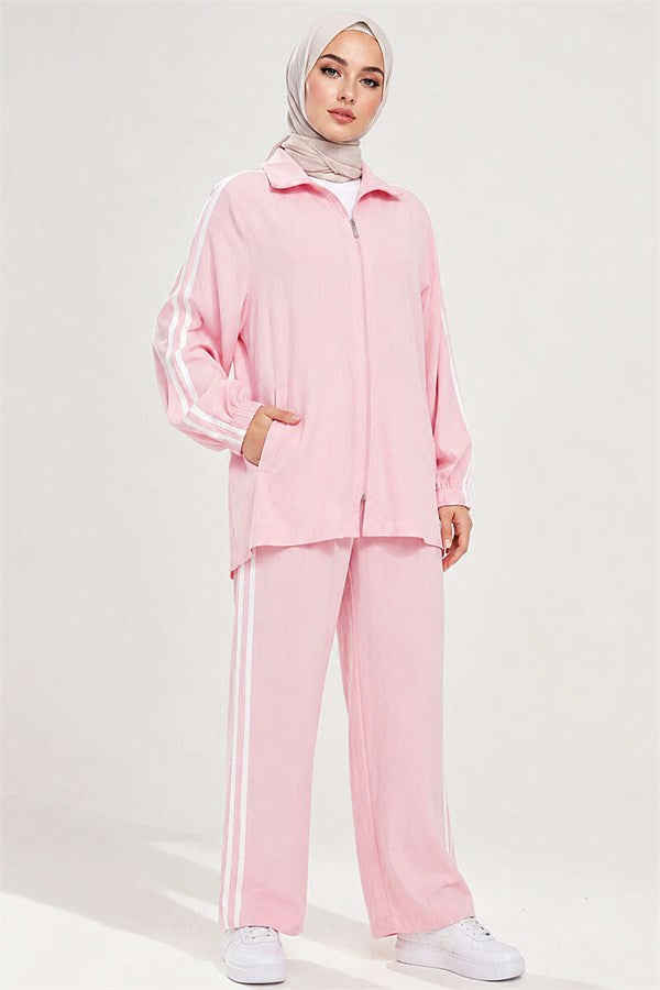 Pink Two-Piece Set with Zipper and Stripe Detail