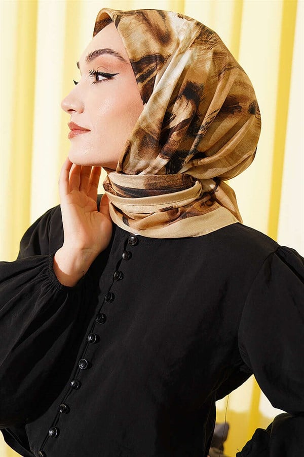 Brush Patterned Scarf Beige