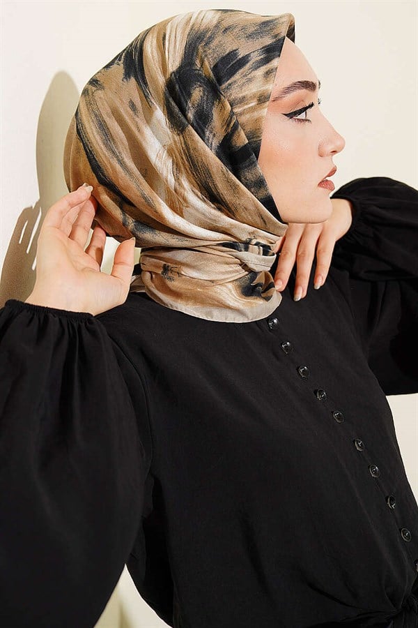 Brush Pattern Scarf, Sand Beige