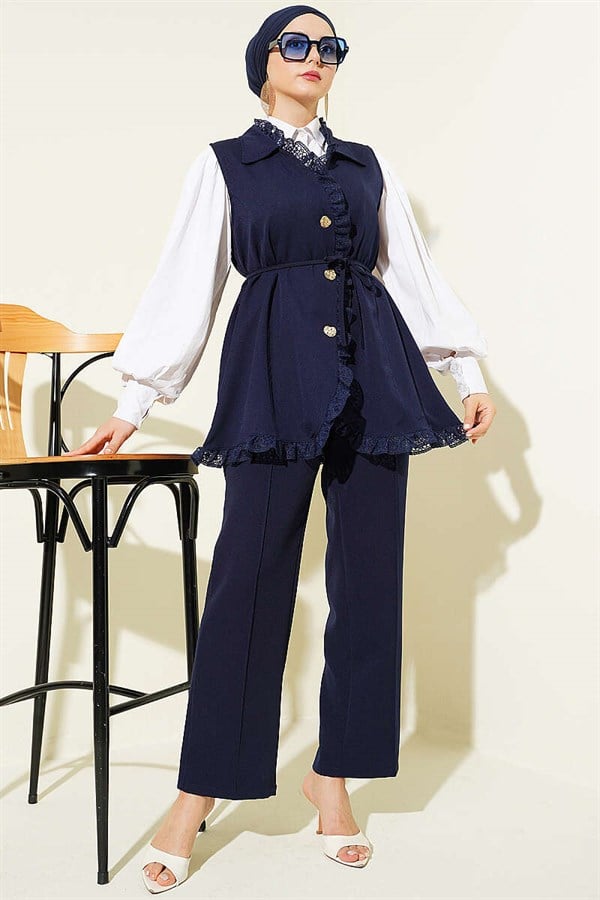 2 Piece Set with ruffled lace vest, navy blue.