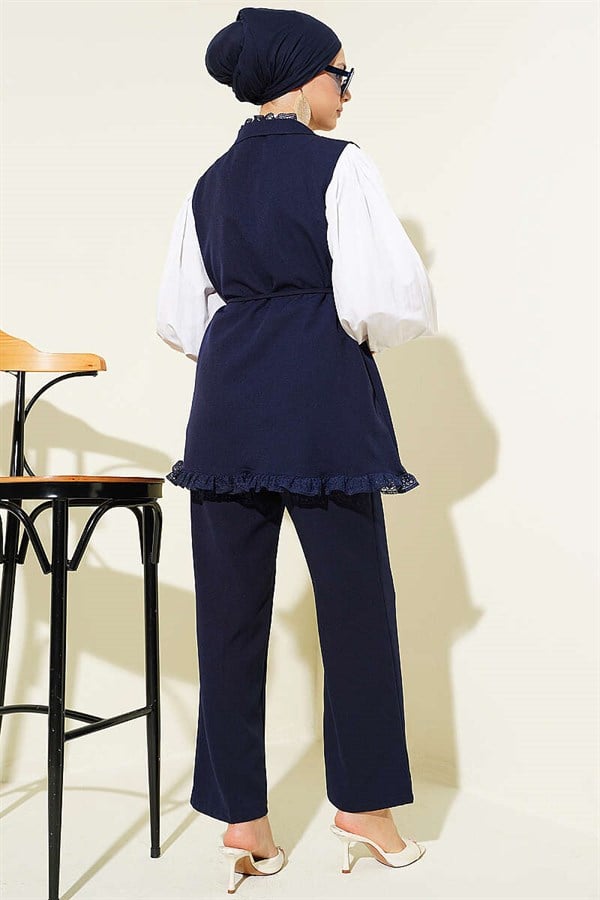 2 Piece Set with ruffled lace vest, navy blue.