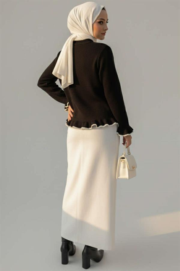 Ruffled Pearl Buttoned Knit Cardigan Black