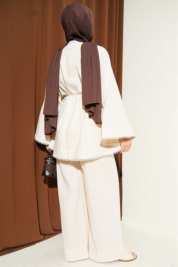 Beige Linen Two-Piece Set with Lace Detail and Wide Sleeves