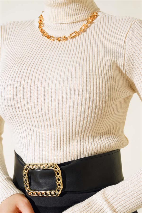 Ribbed Turtleneck Knit Sweater in Stone