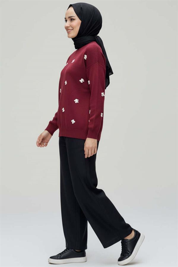 Bow Embroidered Knitted Sweater Burgundy
