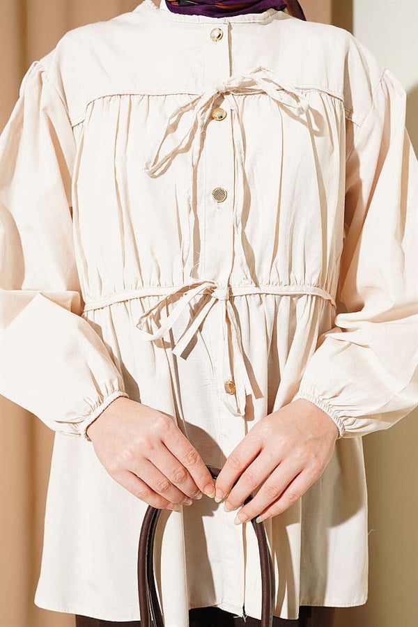 Gathered Shirt with Bow Stone