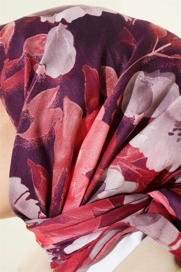 Flowers Pattern Demore Scarf Tile