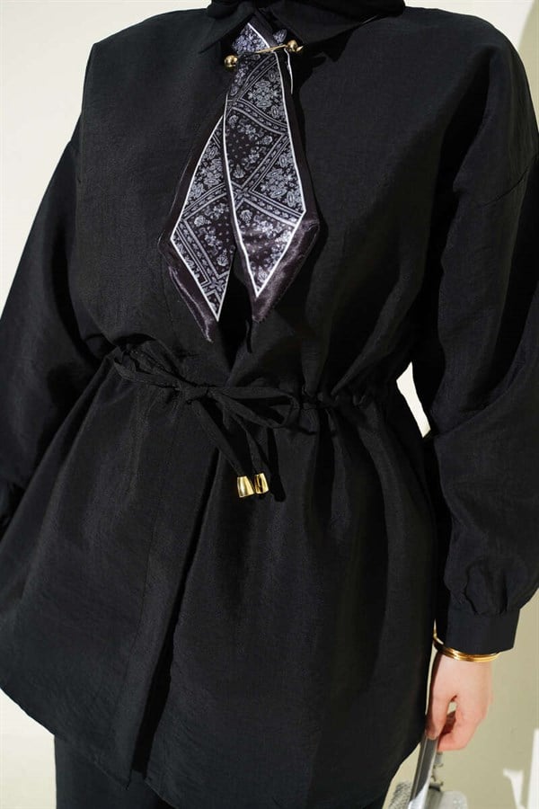 2 Piece Set with Scarf and Waist Tunnel Parachute Jacket, Black