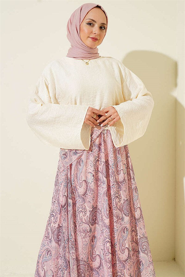 2 Piece Set with scarf and ethnic patterned skirt, pink.