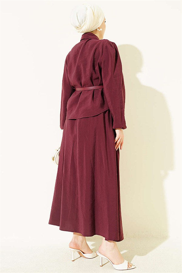2 Piece Set with scarf, belt and skirt, in burgundy.