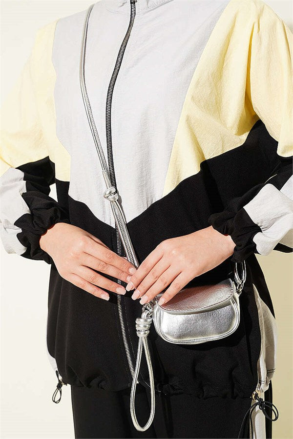 Trimmed Zippered Basic 2 Piece Set Black and Yellow