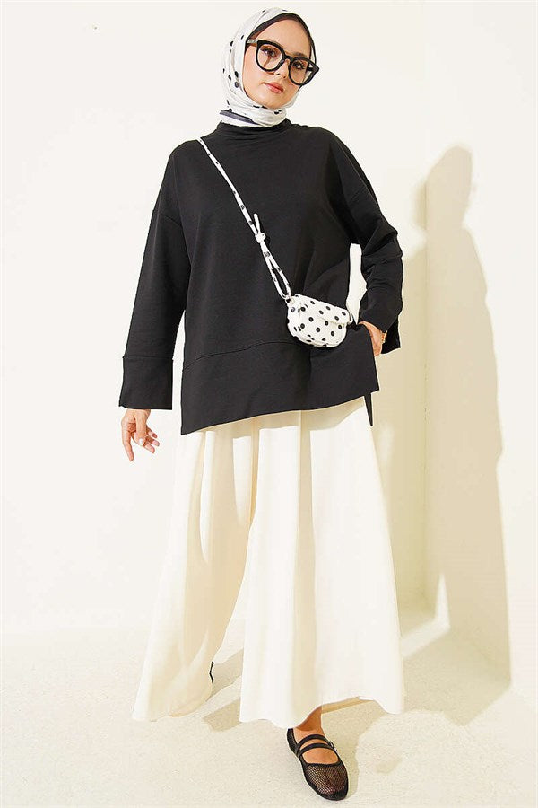 Wide Sleeveless Tunic with Slit Detail, Black