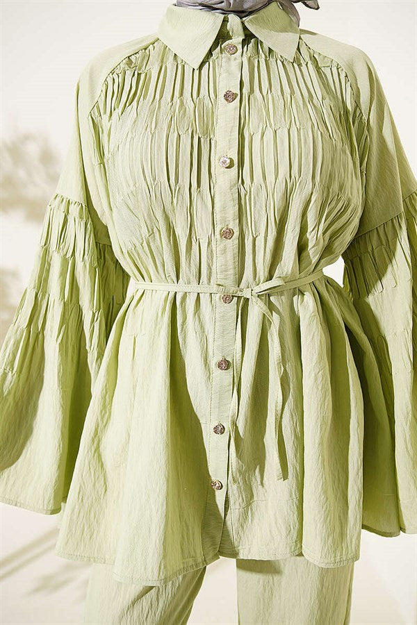Wide-Sleeved Gathered 2 Piece Set in Light Green