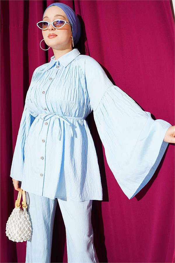 Wide-Sleeved Gathered Two-Piece Set, Blue