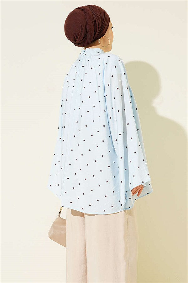 Loose-fitting Tunic with Wide Sleeves and Polka Dots, Baby Blue