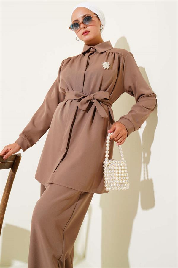 Hidden Button Belted Double Breasted Latte Suit