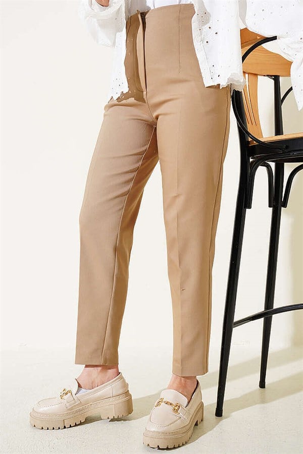 Black Slim-Fit Trousers with Concealed Zipper
