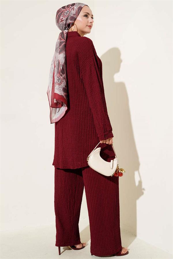 Embossed Patterned 2 Piece Set Burgundy