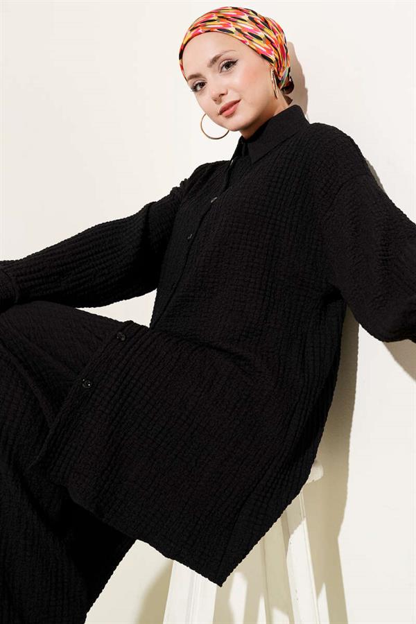 Embossed Patterned 2 Piece Set Black
