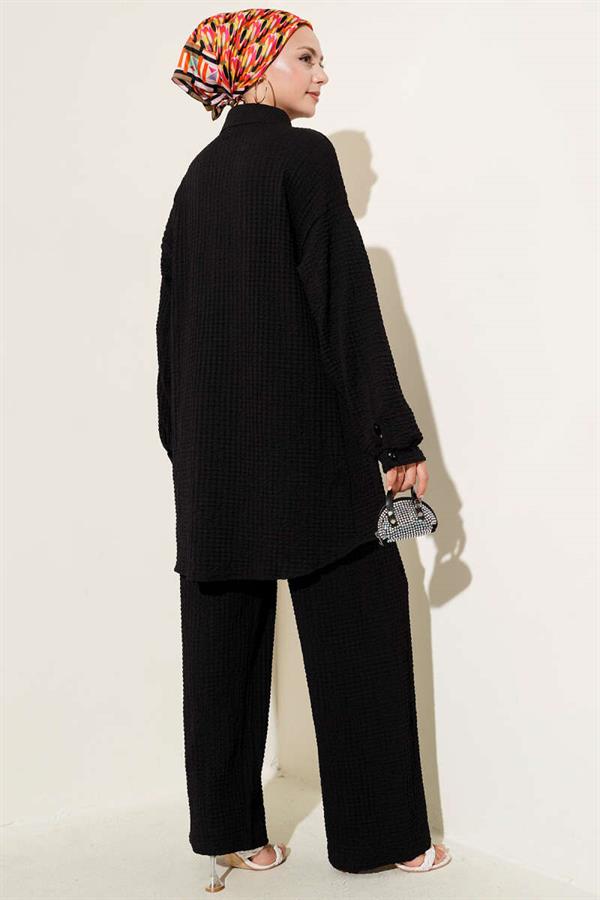 Embossed Patterned 2 Piece Set Black