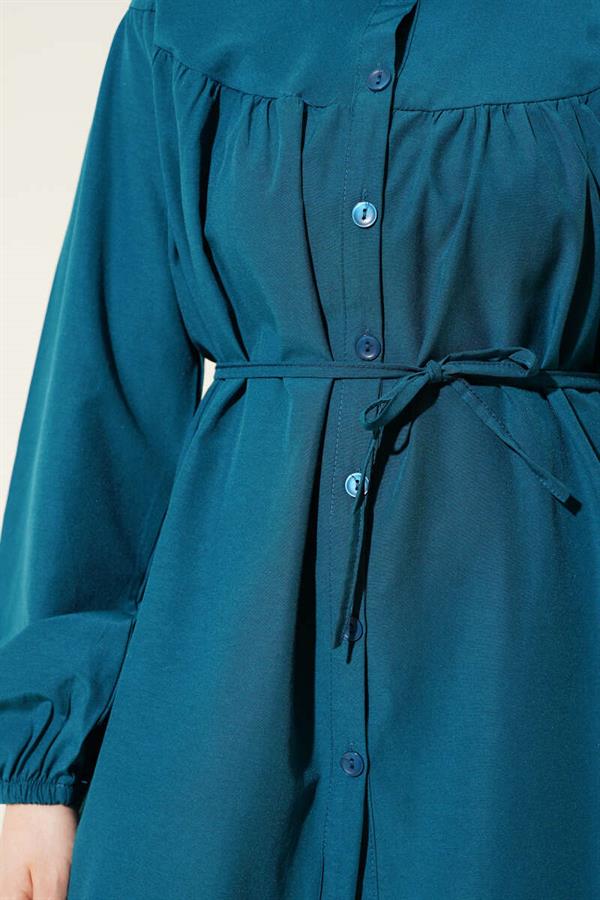 Shirt with Drawstring and Belt in Chest Petrol