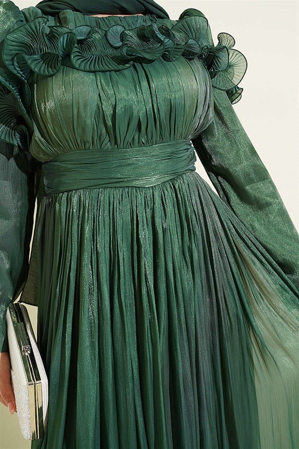 Green Evening Dress with Ruffled Bust