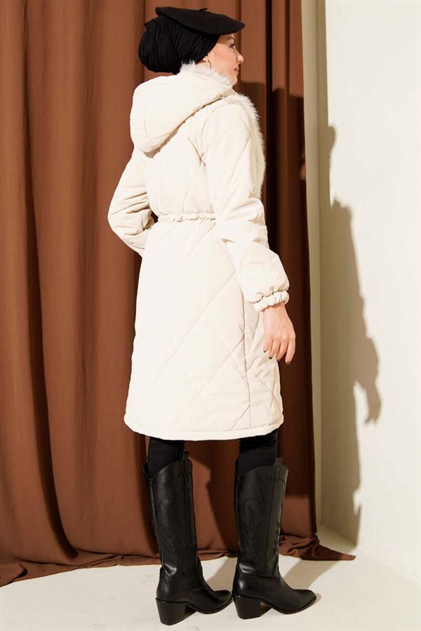 Beige Quilted Hooded Coat with Fur Chest Lining