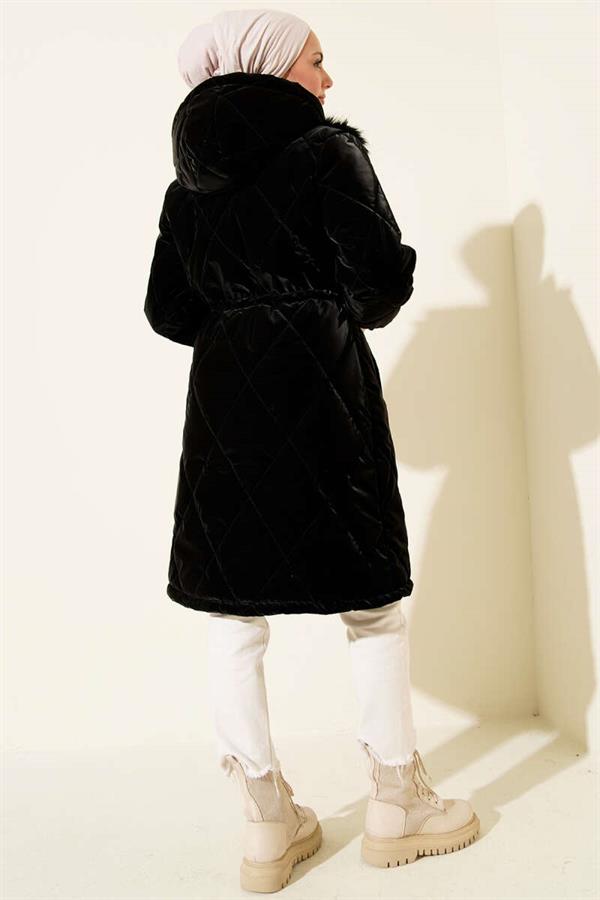 Black Quilted Hooded Coat with Fur Chest Lining