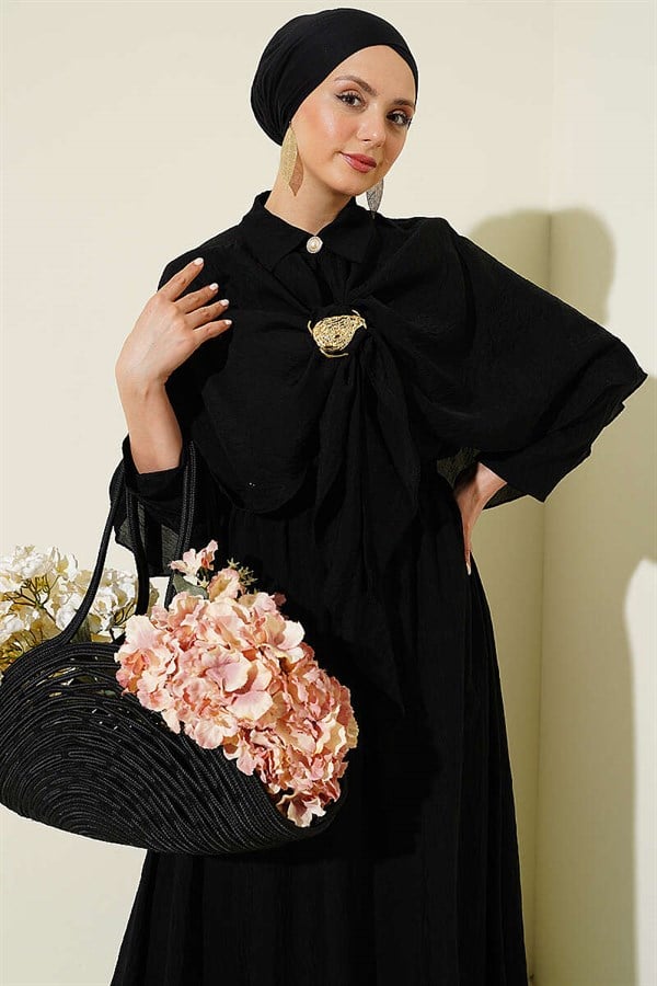 Black Cape and Skirt 2 Piece Set with Gold Accessories