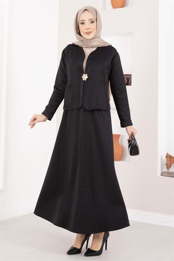 Gold Brooch Jacket and Skirt Two-Piece Set, Black