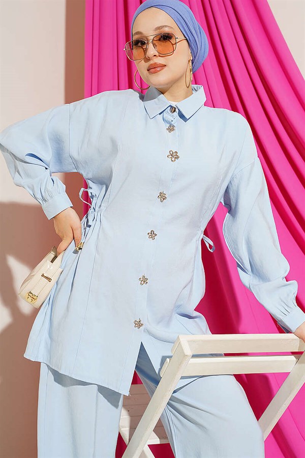 Gold Flower Buttoned Side Tunnel 2 Piece Set in Blue