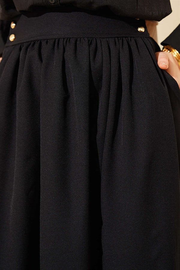 Gold Buttoned Pocketed Double Skirt Black