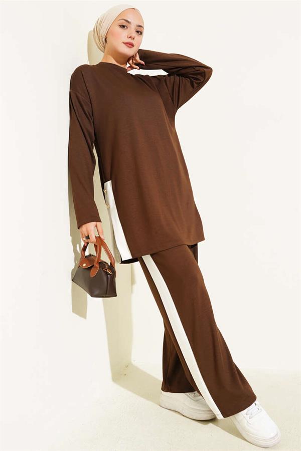 Gold Buttoned Garnished Loysha 2 Piece Set Brown