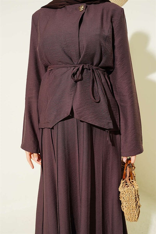 2 Piece Set with gold buttoned belt and pleated skirt, dark brown.