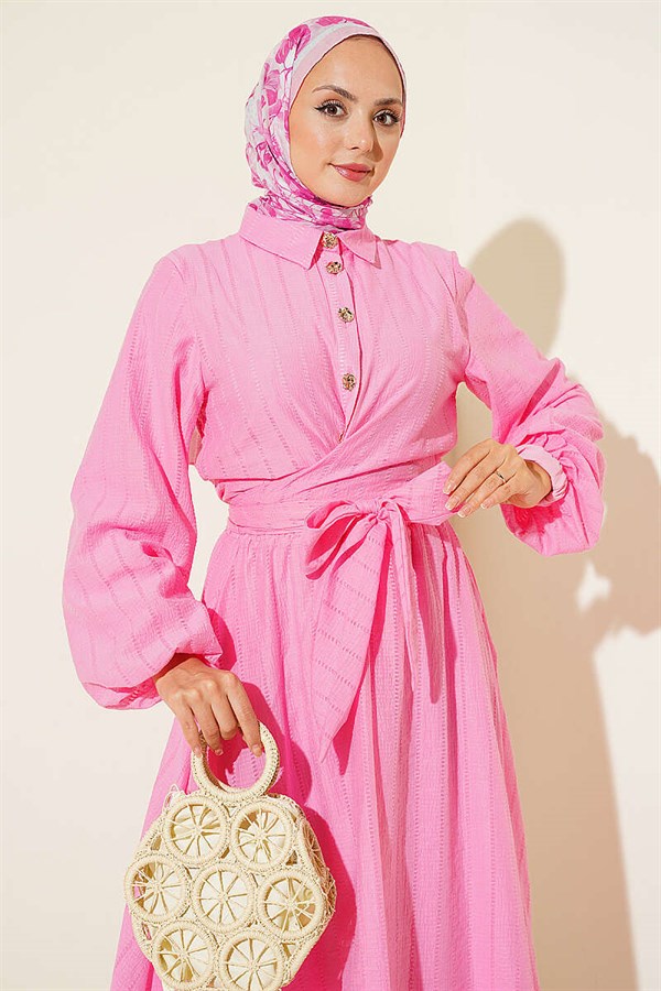 2 Piece Set with gold buttons and front-tie skirt, pink.