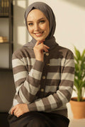 Gold Buttoned Knitwear Short Cardigan Smoke