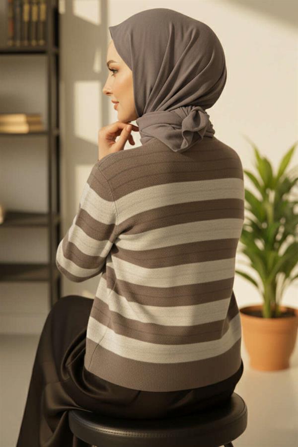 Gold Buttoned Knitwear Short Cardigan Smoke