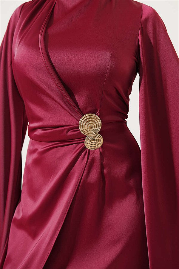 Burgundy Satin Evening Dress with Wide Sleeves and Gold Buckle